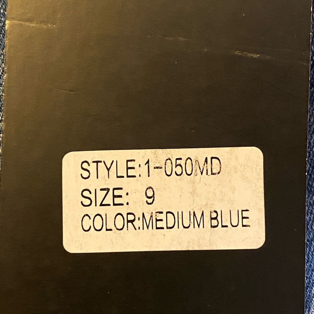 Jeans - Picture 3 of 5